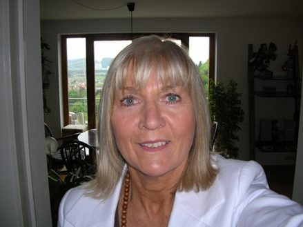 Portrait von  Karin Gottstein-Ebi